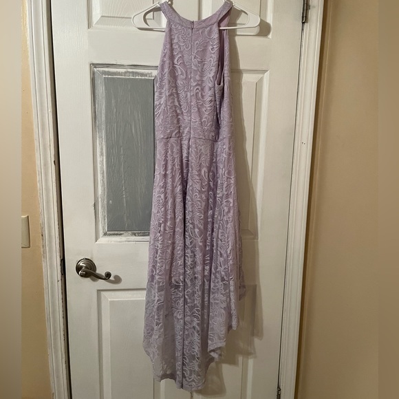 Lilac hi-lo halter dress - Picture 2 of 5